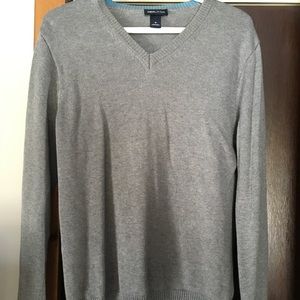 H&M- VNeck Sweater